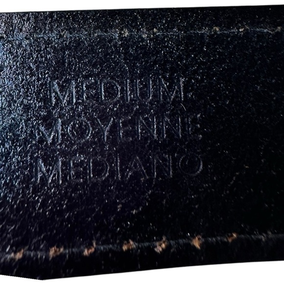 Liz Claiborne Vintage 1995 Brown Leather Classic Belt - Picture 7 of 8